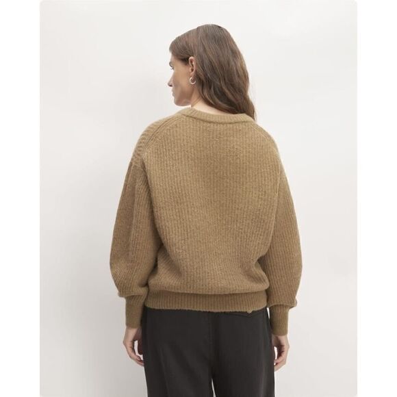 Everlane The Alpaca Crew Beige Pullover Sweater Small - Picture 2 of 11
